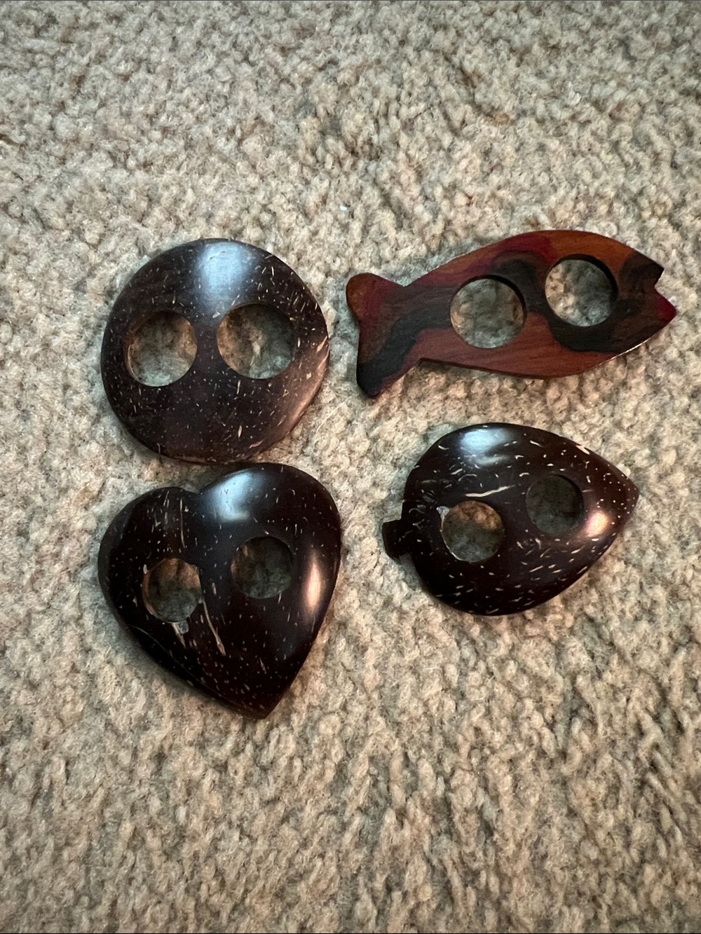Handmade Dark Brown wood  Fish & Heart  Sarong Ties